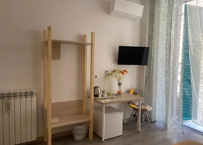 Titi 3* Специя